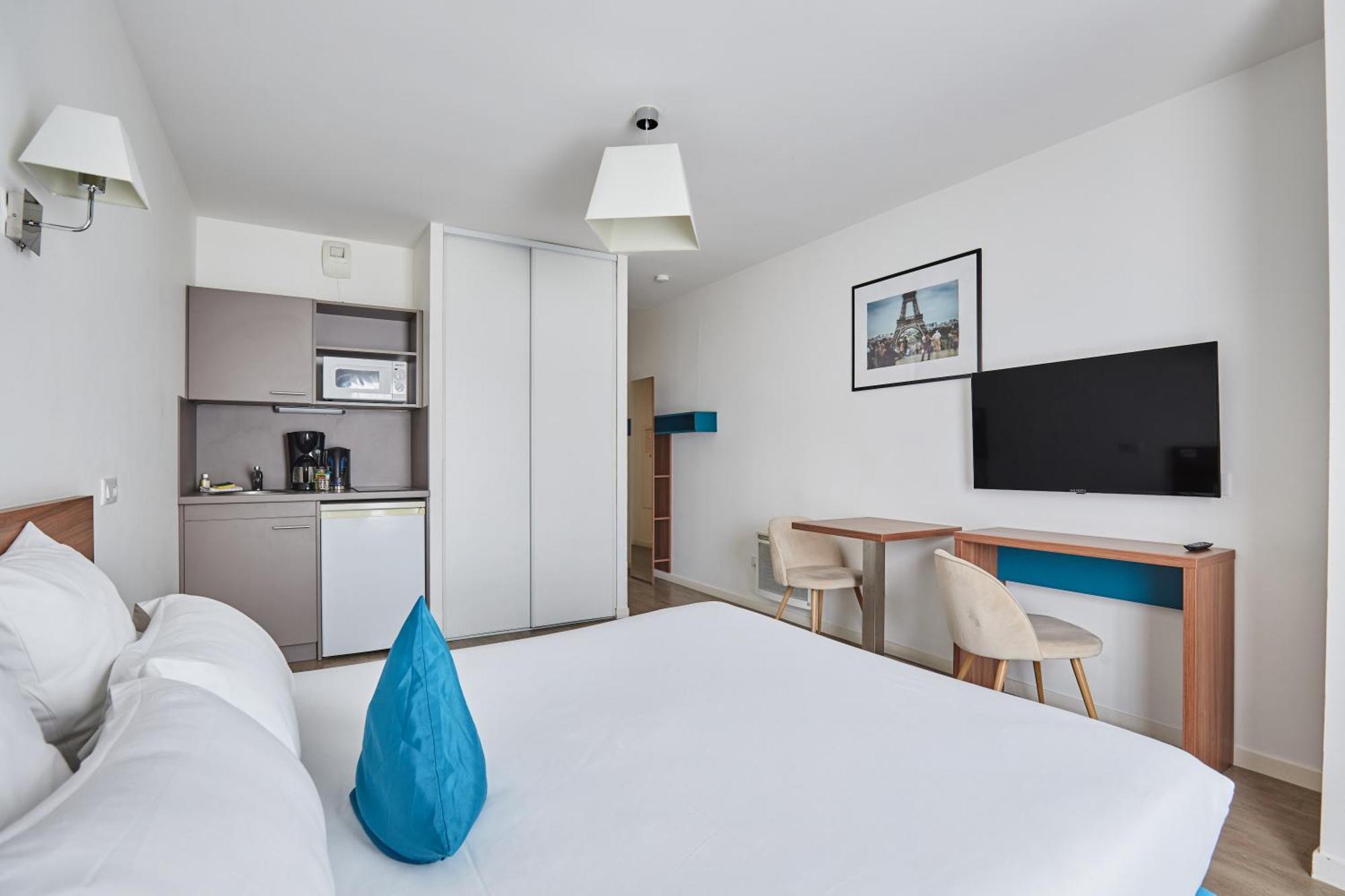 Appart'Hotel Odalys City Campus - Paris Rueil Malmaison מראה חיצוני תמונה